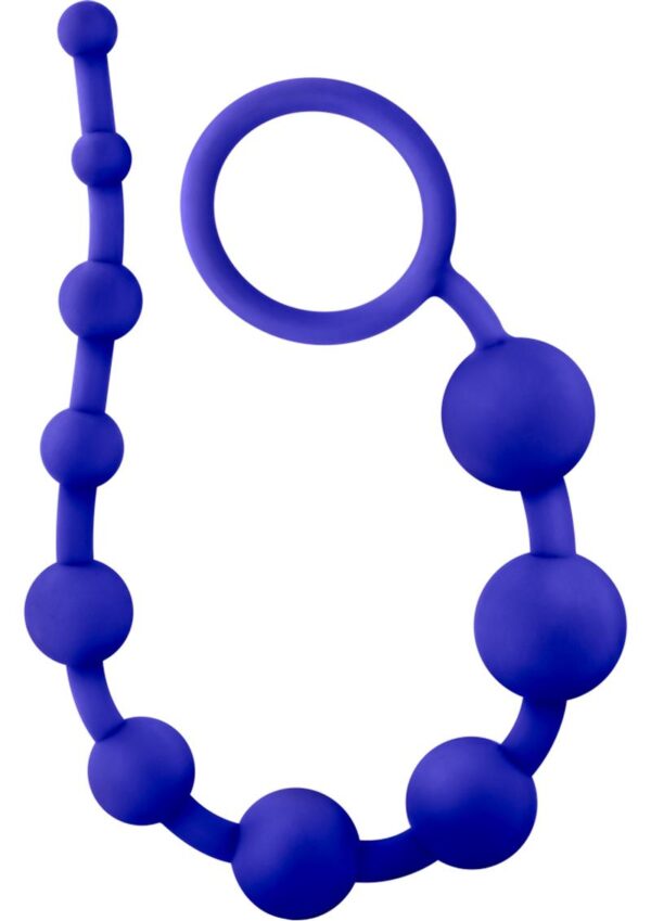 The Luxe Silicone 10 beads let you safely explore anal play. The Silicone 10 beads are exactly as they sound: 10 silicone beads graduating in size made of smooth satin silicone. The size and the loop at the end ensure easy ion and retrieval. Our Silicone 10 Beads come in three lush colors: pink