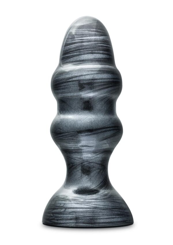 Jet`s latest and greatest. The Stealth is a Pro sized butt plug that looks sleek and menacing with a Jet Black Carbon Metallic Finish is made from lab tested body safe non porous PVC. Play Hard. Play Safe. This anal plug is for the advanced user. Soft