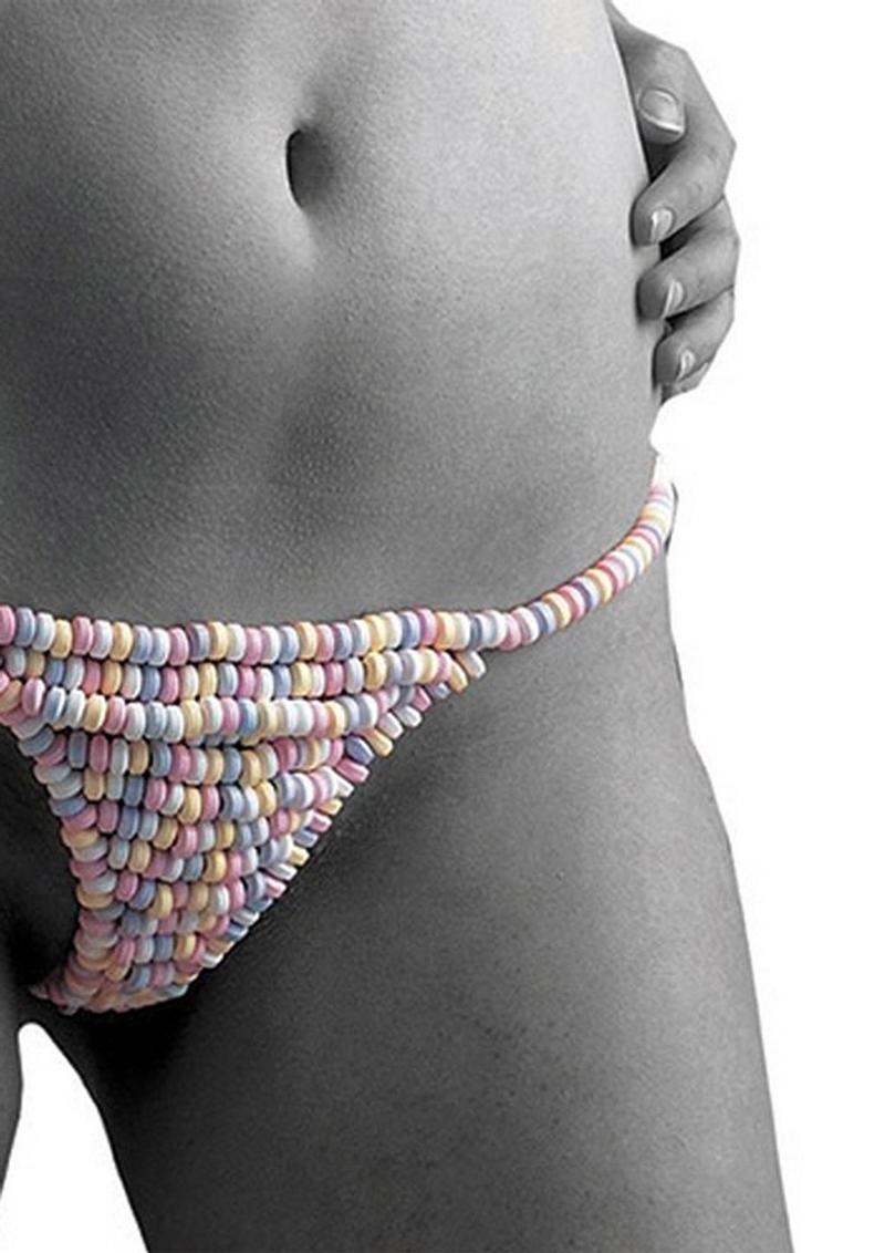 Candy Edible G-String!  Multi-flavored candy. Features: One Size Fits All Multi-flavored   Weight: 145g Carton Size: 17.8 x 15.7 x 4cm