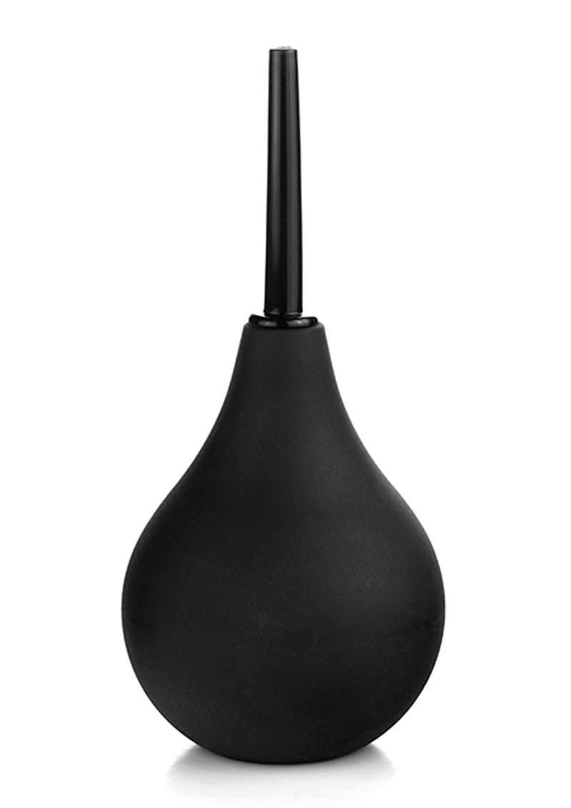 Prowler Bulb Douche is a classic douche. Featuring a PVC bulb and ABS plastic nozzle which can be cleaned easily and is simple to fill up and use. The base of the bulb is flat to enable standing it upright when needed. To fill