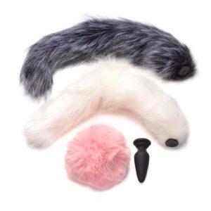 Let your wild side come out to play with these animal tails! This set comes with 3 different tail attachments. Enjoy switching between a pink rabbit tail