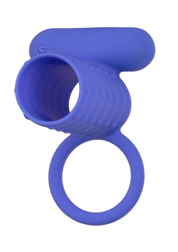 Stretchy and comfortable vibrating couples enhancer with gently ribbed sleeve for added girth and support. 12 intense functions of vibration