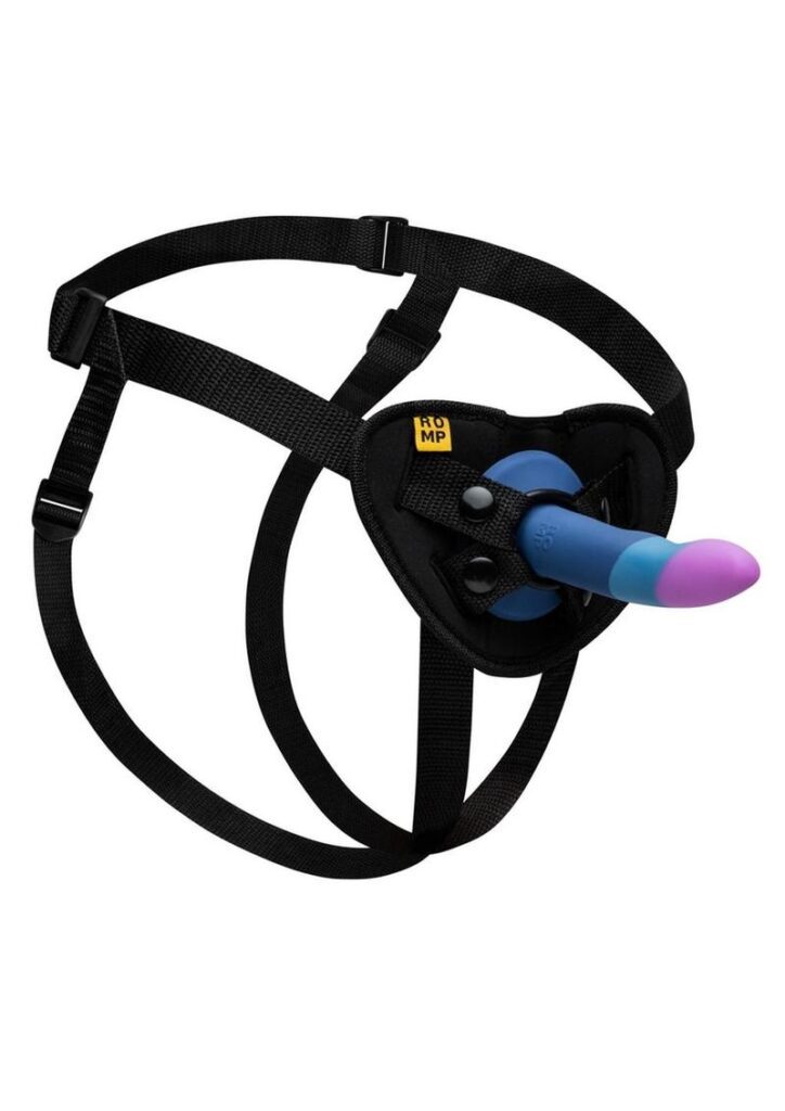 ROMP Piccolo Pegging Kit Value Kit - ROMP Piccolo Pegging Kit includes a non-realistic silicone dildo and an adjustable harness for those interested in pegging play. Adjustable Harness - Easily adjust the harness and start exploring with pegging or strap on play. Enjoy hands-free thrusting coupled with smooth