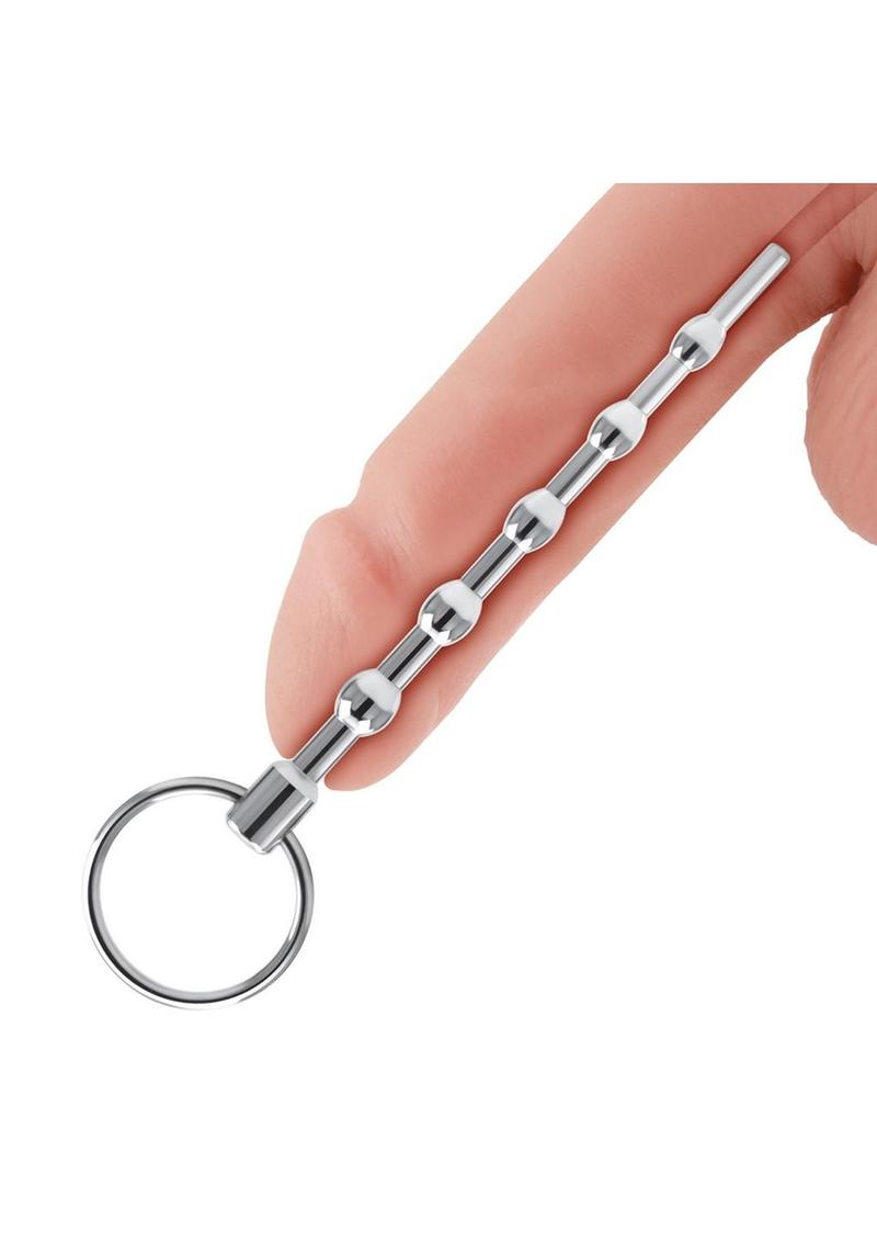 this stylish stimulator boasts a series of graduated beads along its 4.5-inch length