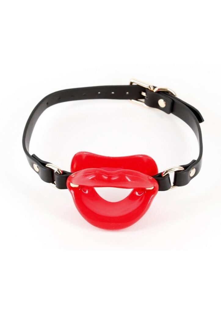 Tease and tantalize your submissive lover with Fetish and Fashion`s collection of seductive ball gags. Silicone mouthpiece. Strap is made from synthetic materials (PU) and nickel-free hardware and features an adjustable buckle closure. Fetish andamp; Fashion Ball Gags are available in a variety of shapes and sizes. Kourtney is a breathable ball gag. Waterproof Rating - IPX8.