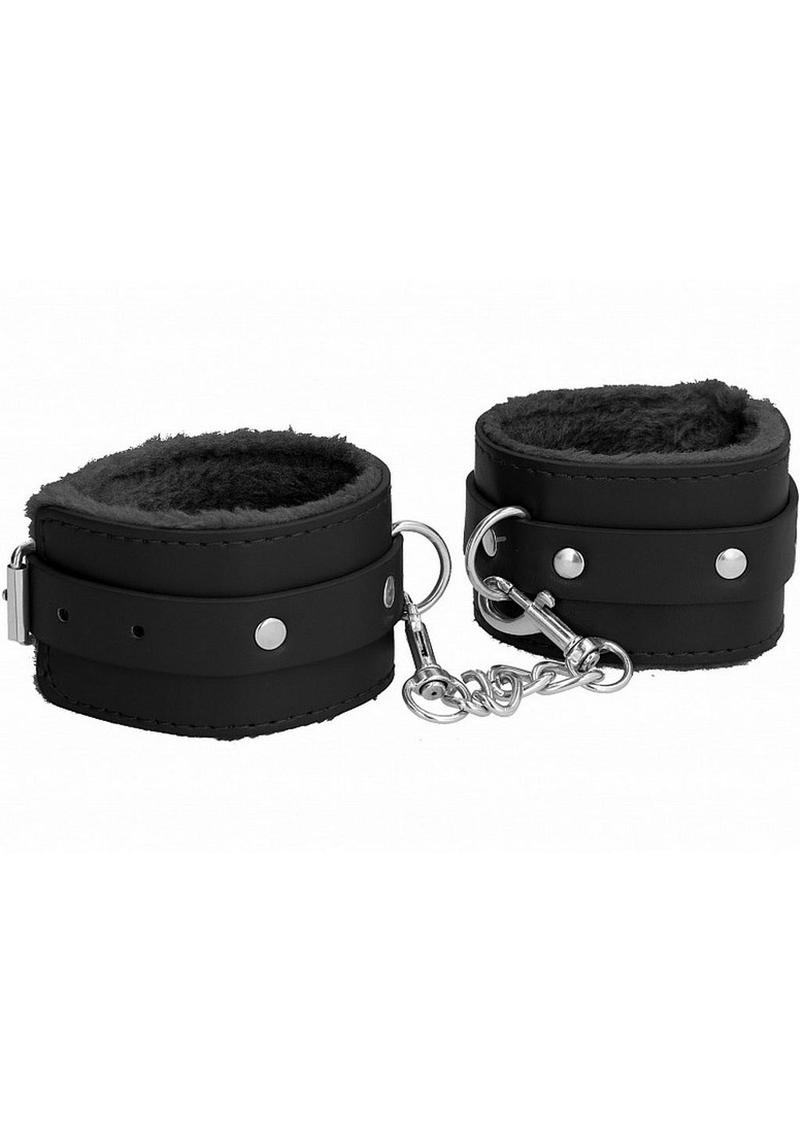 The OUCH! Plush wrist cuffs have been designed with comfort in mind while being tied up in your play! The cuffs have a furry lining
