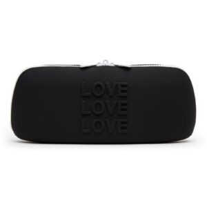 Show your Happy Rabbit the care it deserves with its very own love nest. This silicone sex toy case is perfect for keeping your beloved bunny safe and sound between uses. It`s also wipe clean and