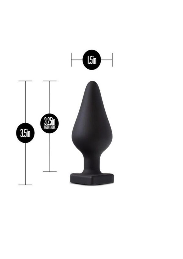heart-shaped base. Its satin smooth finish has a buttery-soft touch that becomes slick with lube. The Spank Me Plug`s body is tapered for easy ion and features a comfortable average girth at the bulb. Made of 100% platinum cured silicone