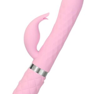 Pillow Talkandreg; is a collection that expresses beauty