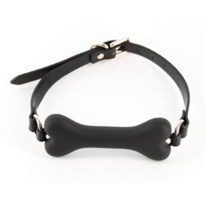 Tease and tantalize your submissive lover with Fetish and Fashion`s collection of seductive ball gags. Silicone mouthpiece. Strap is made from synthetic materials (PU) and nickel-free hardware and features an adjustable buckle closure. Fetish andamp; Fashion Ball Gags are available in a variety of shapes and sizes.  Roseanne is a breathable ball gag - this style does not create a seal on the lips. Waterproof Rating - IPX8.